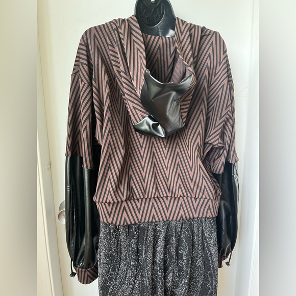 Noli Yoga Vienna Jacquard Hoodie Large - Picture 5 of 13